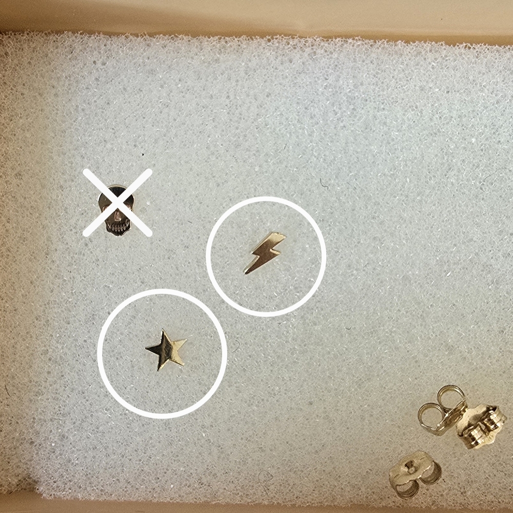 NWOT ZOE CHICCO ITTY BITTY 14K GOLD STAR & LIGHTENING BOLT EARRINGS